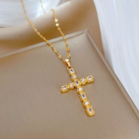 Collier pendentif croix en acier inoxydable plaqué or 18 carats PVD, micro-incrustation de zircon cubique, chaîne à maillons, cadeau de fête pour femme, vente en gros