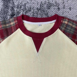 MT1819 Maglietta a Maniche Lunghe 100% Cotone, Camicia di Alta Qualità con Ricami, Vestibilità Ampia, Camicia Termica a Maniche Lunghe in Flanella a Quadri - Product Image 4