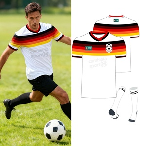 Camisetas de Fútbol para Fanáticos de la Temporada Internacional 2026, Camisetas de la Selección Nacional de Suecia con Diseño Multinacional - Product Image 2
