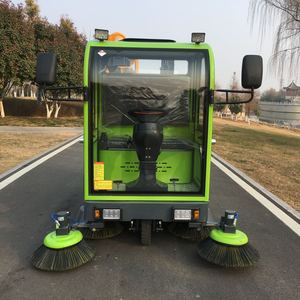 Hot Selling Multifunctional Driving Road Industrial Fully Enclosed <b>Floor</b> <b>Cleaning</b> <b>Machine</b> Outdoor Driving Power Street - Product Image 5