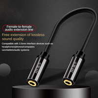 Câble audio personnalisé OEM 3,5 mm TRRS femelle vers 3,5 mm TRS femelle, adaptateur de connecteur AUX, gaine en PVC pour utilisation avec caméra de voiture