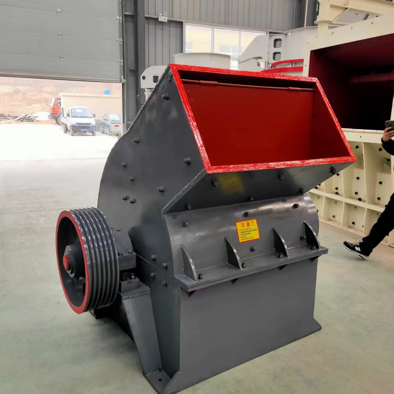 Small Stone Crushing Hammer Crusher Machine Limestone Granite Quartz Equipment Price List for Sale