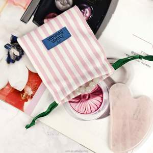 Pochette en toile de coton recyclable personnalisée avec impression de logo, emballage écologique, sac de rangement pour chaussures et chaussettes avec cordon de serrage - Product Image 6