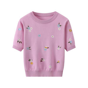 Gilet pull brodé OEM & ODM en gros, col rond, coupe ample, tricot décontracté sans manches, haut tricoté pour femme - Product Image 2