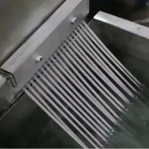 Yüksek kapasiteli PP PE Film sıkıştırma granülleme makinesi plastik granül yapma makinesi pet geri dönüşüm fiber makineleri