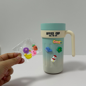 Mug de voyage intelligent en acier inoxydable 316 de 650 ml (22 oz) avec affichage de la température, dégradé, avec poignée et logo, pour le bureau et le café - Product Image 5