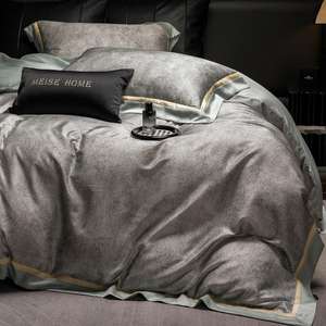 Copripiumino Moderno Estivo Fresco in Lyocell e Cotone, Tessuto per la Casa, Grigio con Stampa Digitale Geometrica, Misura <span class=keywords><strong>Queen</strong></span> King, Piatto e con Angoli - Product Image 3