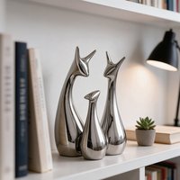 Ensemble de figurines de cerfs en céramique argentée moderne, finition miroir, sculpture animale abstraite, décoration de luxe pour la maison, remise de diplôme, mariage
