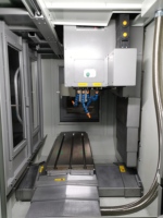 Technologie allemande, qualité taïwanaise, mini-fraiseuse CNC VMC, magazine d'outils 12t/16t, commande automatique BT40