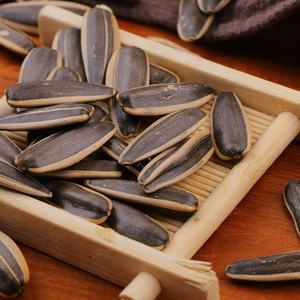 Venta caliente Semilla de girasol horneada nutritiva de gran tamaño con cáscara en bolsa para exportación lista - Product Image 6