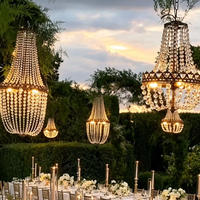 Lustre en cristal élégant et créatif, directement de l'usine, luminaire suspendu LED pour la décoration de lieux de mariage, salles de banquet et fêtes