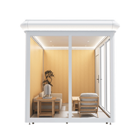 Maison modulaire à bords arrondis élégante, studio d'art créatif, cabine préfabriquée, écologique, pod de vie minimaliste