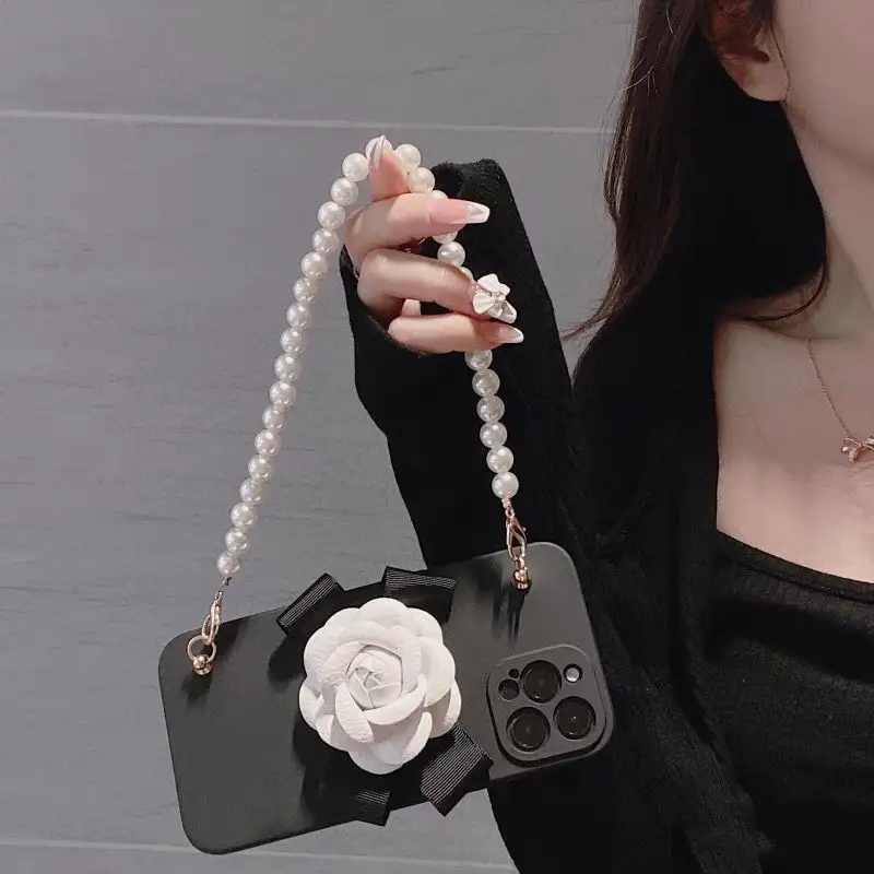 Beautiful very nice matte frosted soft tpu leather large flower pearls bag chain portable classical black white phone case
