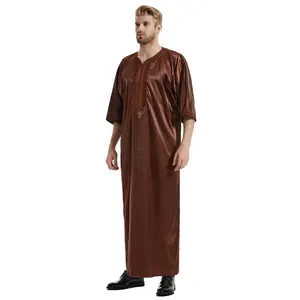 Toptan müslüman erkekler jujuthobe düz renk Kimono orta Robe suudi müslüman islam arapça Kaftan erkekler çarşaf İslami giyim