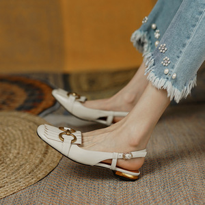 Chaussures plates pour femmes à pampilles, style Baotou, vente en gros directe usine - Product Image 2