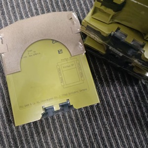 Dold Safety <b>Relay</b> 0047167 24V 50Hz For Industrial Use - Product Image 3