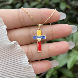 Collar con Colgante de <span class=keywords><strong>Mapa</strong></span> de Venezuela en Cobre Chapado en Oro de 18K, Estilo Lindo y Clásico Minimalista - Product Image 5