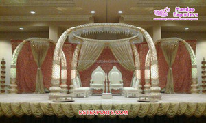 Decoración de Mandap Dorado para Bodas Rajwada, Decoración de Mandap con Temática Dorada para Bodas, Ceremonia de Boda India, Mandap Dorado, Exportaciones de Malasia - Product Image 4