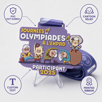 Médaille en PVC personnalisée en forme de dessin animé, forme irrégulière, en caoutchouc souple, récompense multilingue pour les participants aux événements communautaires avec cordon