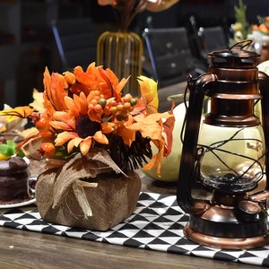 Wholesale Assorted Fall Colored Artificial Maple Leaves Simulation Fake Flower Pack for Wedding Party Event Home Tabletop Decor - Product Image 4