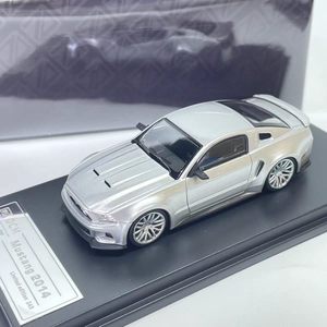 1:64 GT <span class=keywords><strong>NFS</strong></span> โมเดลรถหล่อโลหะอัลลอยสำหรับเป็นของขวัญและของตกแต่งบ้าน - Product Image 2
