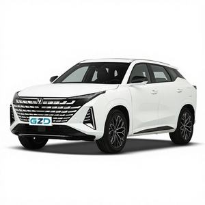 Azerbaïdjan Acheter une voiture en Chine Changan UNI-Z 2025 <span class=keywords><strong>SUV</strong></span> Vente chaude Nouvelles voitures à essence 2024 Changan Uni Z 2025 Prix - Product Image 1