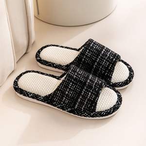 Zapatillas de Casa Populares para Hombre y Mujer, Otoño-Invierno, con Suelas Gruesas Antideslizantes y Parte Superior de Terciopelo, para Interiores y Exteriores - Product Image 6