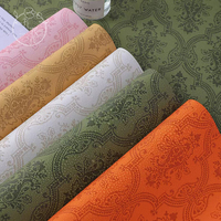 Papier d'emballage vintage texturé style palais en résine imperméable pour fleurs fraîches, idéal pour les propositions de mariage, les bouquets, les boîtes cadeaux florales et les emballages souvenirs.