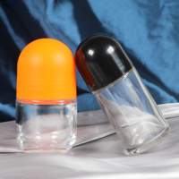 Fabriqué en Chine bien vendu rouleau sur des bouteilles de 30ml en gros Oem Roller Ball bouteille en verre rouleau sur rouleau de luxe sur bouteille de 50ml