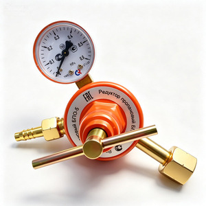 Réducteur de pression de propane russe G3/4, régulateur de pression moyenne avec manomètre pour utilisation au propane - Product Image 1