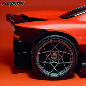 Roues NJQS haute performance en fibre de carbone adaptées aux voitures/SUV - Product Image 2