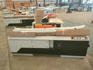 3200mm CNC Scie à Panneaux Automatique Haute Précision Avec Securite Scie a Alimentation Automatique Pour <span class=keywords><strong>Le</strong></span> Travail Du Bois - Product Image 6