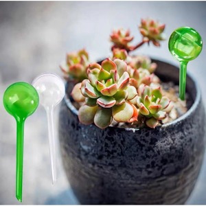Automatic <b>Watering</b> Device Spherical Drip <b>Irrigation</b> For Potted Plants Green Plastic 88mm Diameter - Product Image 1