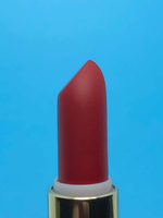 Moule à rouge à lèvres personnalisé avec logo, fabrication artisanale, forme triangulaire, tête ronde, moule en silicone pour rouge à lèvres, moule flexible pour rouge à lèvres