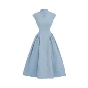 ชุดเดรสฤดูร้อนผู้หญิงสไตล์จีนใหม่ ผ้าลินิน 100% เป็นมิตรกับสิ่งแวดล้อม ทรงยาวเข้ารูป สไตล์ Old Money ลำลอง คอตั้ง สีพื้น - Product Image 5