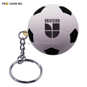 Llavero Antiestrés con Forma de Balón de Fútbol Kawaii, de Espuma de PU, con Impresión de Logotipo Personalizado para Niños - Product Image 6