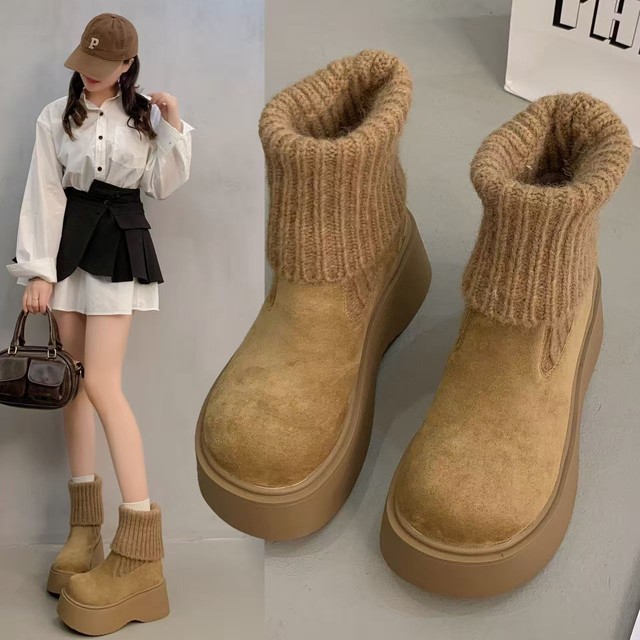 Velvet Thickened Snow Boots Women's Short Boots 2026 Winter New Comfortable Warm Soft Cotton Flat Plush Lining Toe Height