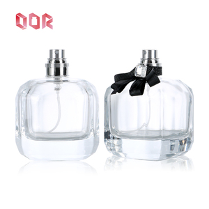Envase de Perfume Personalizado de Vidrio Transparente, Botella de Spray con Tapa de Rosca - Product Image 3