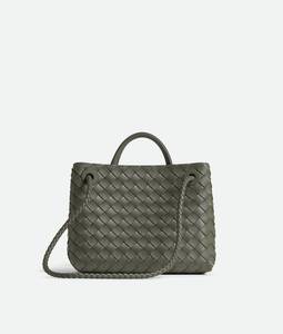 Sac à main Bottega BV Small Andiamo Chain en cuir Intrecciato avec détail de nœud signature et poignée tubulaire en cuir Veneta - Product Image 5