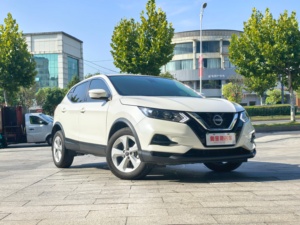 Il SUV <span class=keywords><strong>Nissan</strong></span> <span class=keywords><strong>Qashqai</strong></span> 2.0L è economico ed economico, girando a sinistra per i veicoli a benzina - Product Image 3