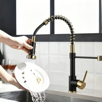 Keran Dapur Modern Hitam Stainless Steel Tarik Turun, Tuas Tunggal, Pemasangan di Dek, Air Panas Dingin, Mixer Wastafel dengan Keramik Premium