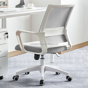 Prix de gros d'usine réglable gris <span class=keywords><strong>pas</strong></span> <span class=keywords><strong>cher</strong></span> pivotant rotatif <span class=keywords><strong>maille</strong></span> confortable grande et grande chaise de bureau - Product Image 1