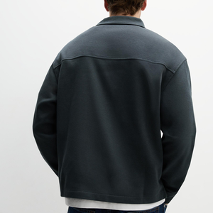 <span class=keywords><strong>Felpa</strong></span> Premium da Uomo Personalizzata <span class=keywords><strong>con</strong></span> Colletto <span class=keywords><strong>Polo</strong></span>, Maniche Lunghe e Tasca sul Petto - Product Image 4