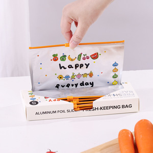 Aluminum Foil Food Storage Bags Sealed With Zipper Small Medium Large Size For Kitchen Use - Product Image 1