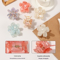 Pince à cheveux requin en PVC faite à la main avec perles et fleurs pour femme, idéale pour l'automne et l'hiver, pour queue de cheval ou chignon – Vente en gros