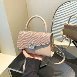 Sac à main femme tendance, luxe léger, nouvelle collection 2026, style rétro décontracté, couleur unie, sac à bandoulière - Product Image 4