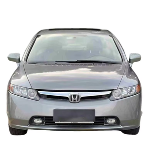 Voiture d'occasion <span class=keywords><strong>Honda</strong></span> <span class=keywords><strong>Civic</strong></span> <span class=keywords><strong>2006</strong></span> 1.8L Automatique Édition Deluxe Volant à Gauche Kilométrage 56000 Miles Essence Premium Berline Sièges en Cuir - Product Image 1