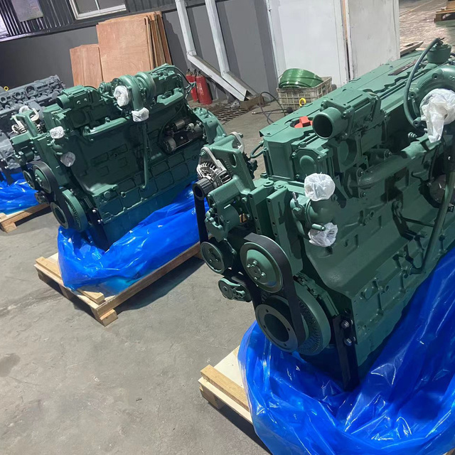 Construction Machinery Parts Engine D7E Assy for Excavator
