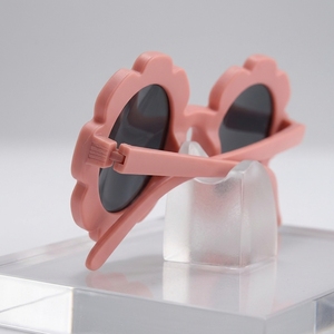 แว่นกันแดดเด็ก Flower Kids UV400 กรอบ PC น้ำหนักเบา รับทำโลโก้ ขายส่ง - Product Image 4