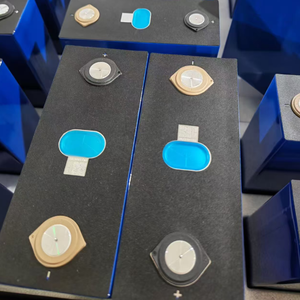 EV E 3.2V 280Ah LF280K LiFePO4 Pil Hücresi A Sınıfı Derin Deşarjlı yüksek güvenlikli uzun ömürlü güneş enerjisi, karavan ve şebeke dışı güç depolaması için - Product Image 6